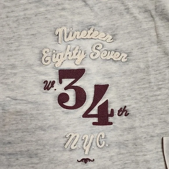 Aeropostale brand hooded sweatshirt - Picture 8 of 8